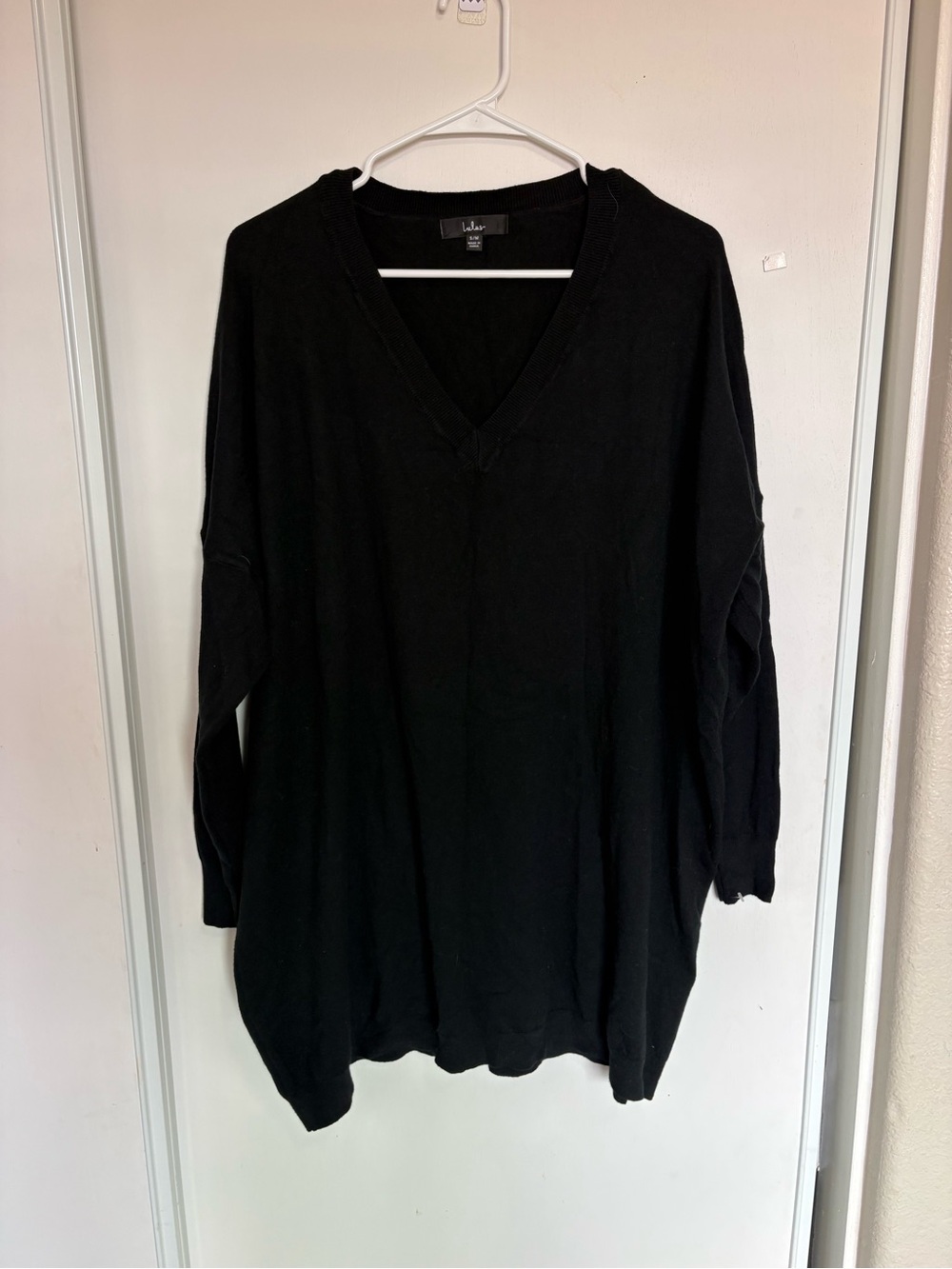 Lulus Womens V Neck Sweatshirt Oversized Tunic Black Size S/M